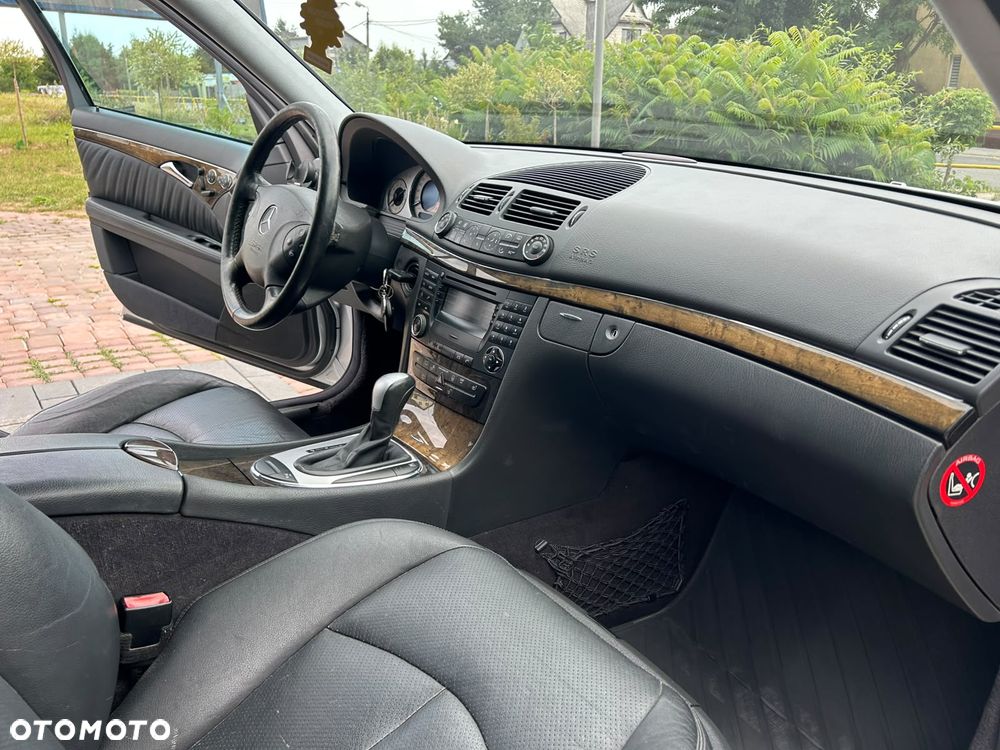 Mercedes-Benz Klasa E 320 CDI Avantgarde - 40