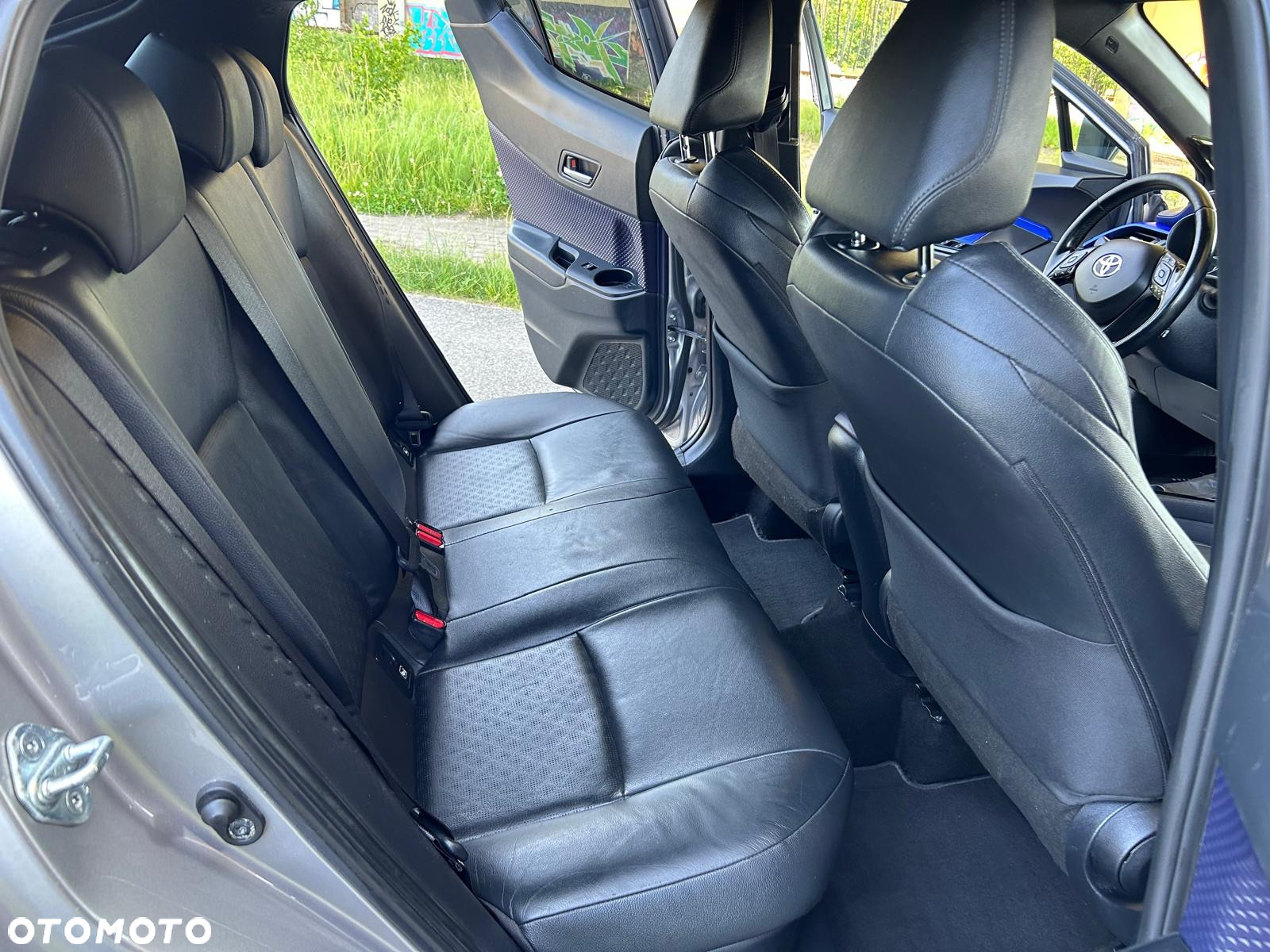Toyota C-HR 1.8 Hybrid Executive - 26
