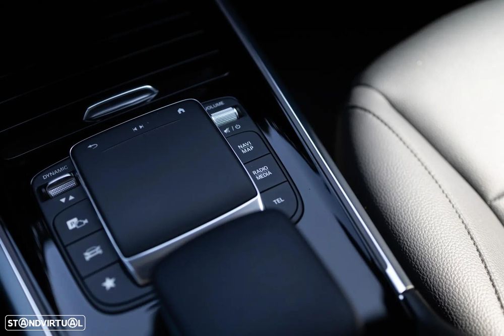 Mercedes-Benz EQA 350 4Matic Progressive - 30