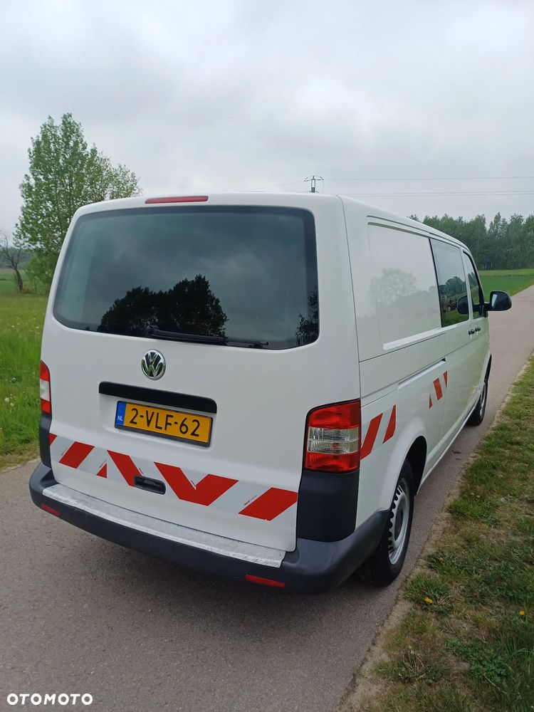 Volkswagen Transporter - 7
