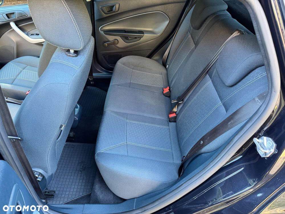 Ford Fiesta 1.6 Ti-VCT Titanium - 10