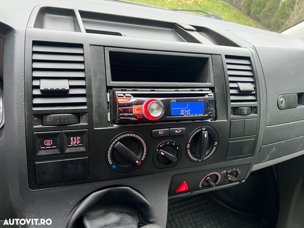 Volkswagen Transporter T5 City - 9