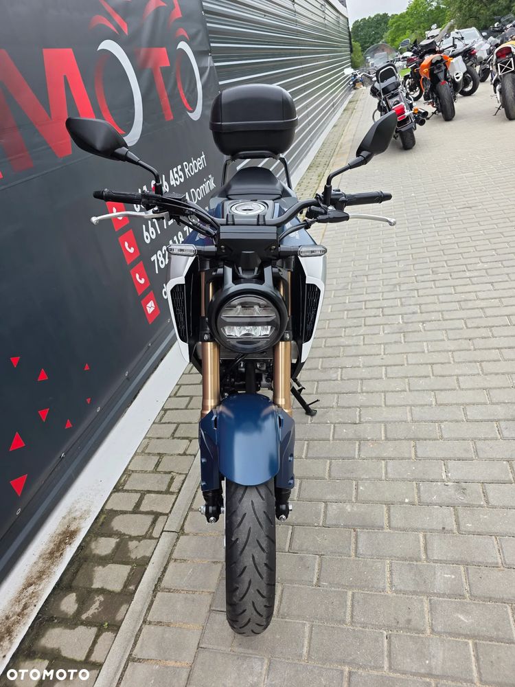Honda CB - 24