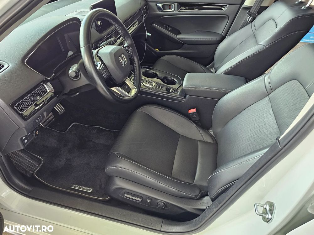 Honda Civic 2.0 e:HEV E-CVT Advance - 18