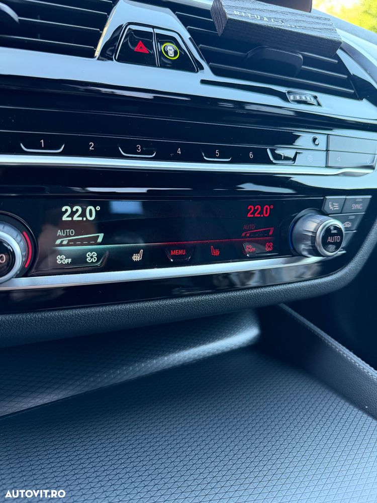 BMW 5 Series 2022 — imagine 11