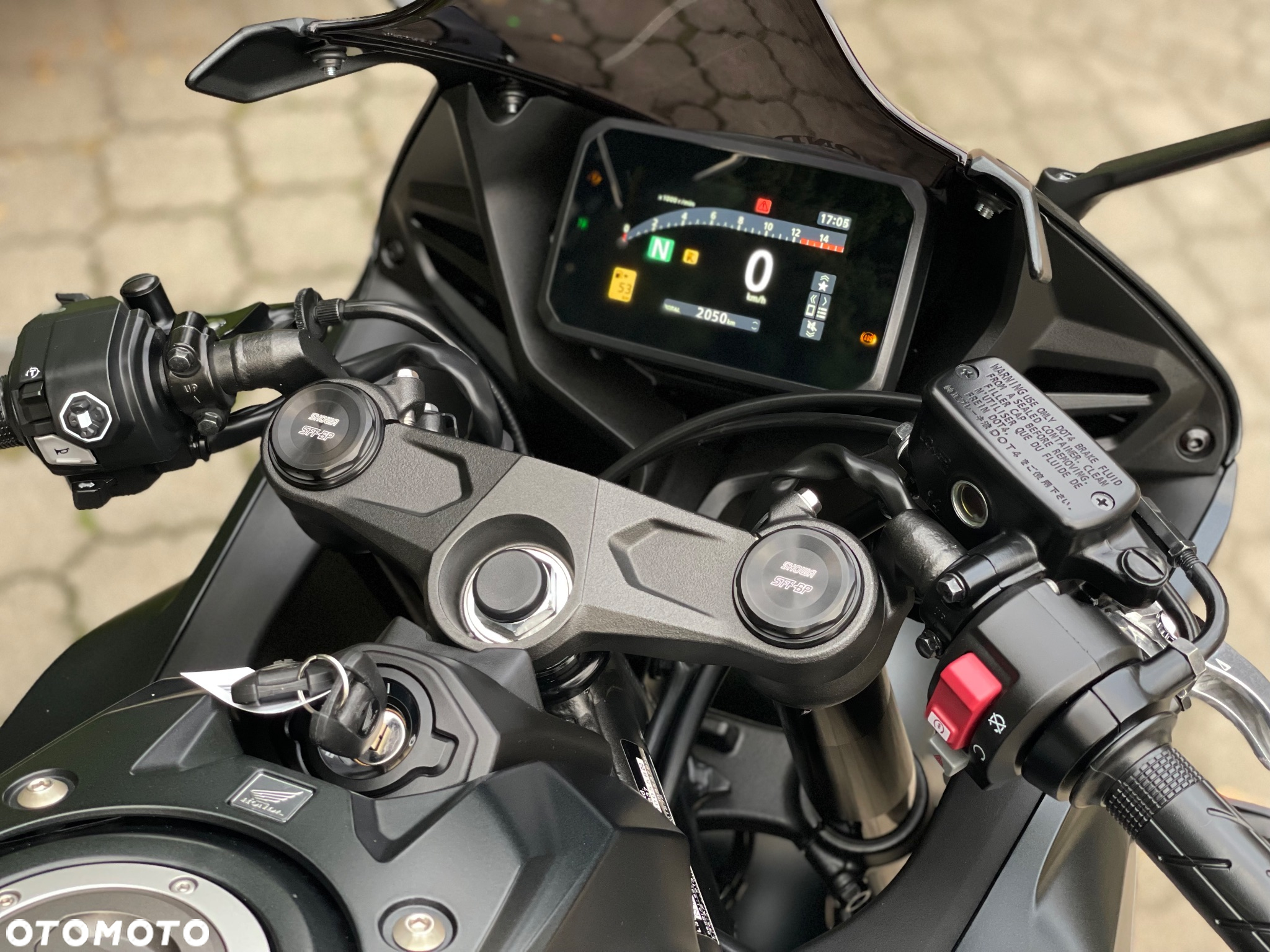 Honda CBR - 17
