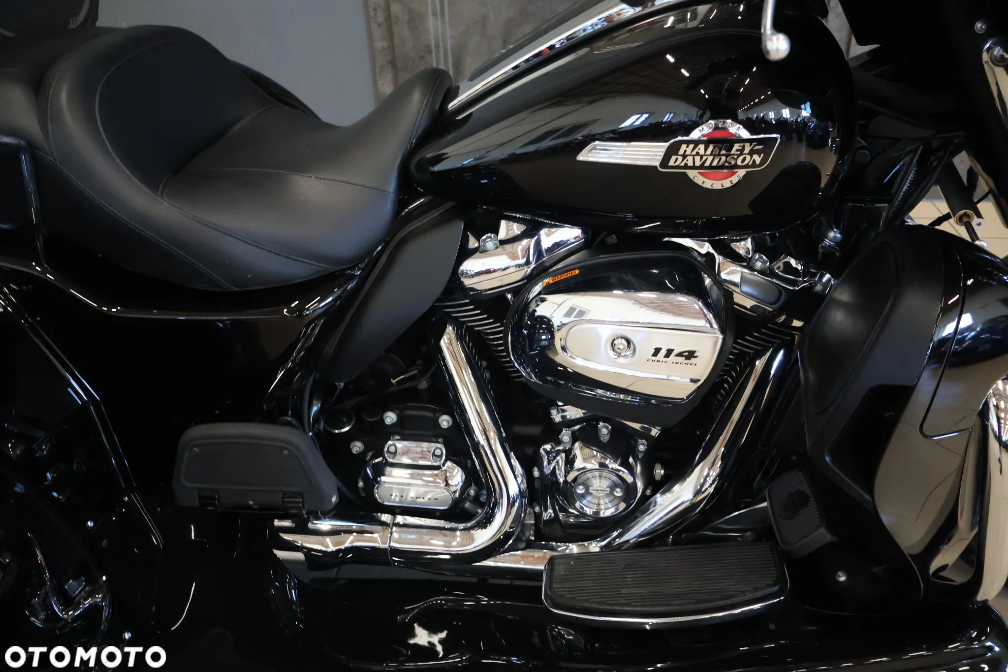 Harley-Davidson Touring Electra Glide - 18