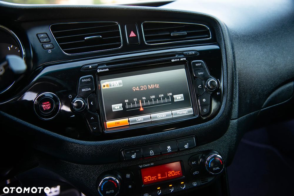 Kia Ceed 1.6 GDI ISG Platinum Edition - 33