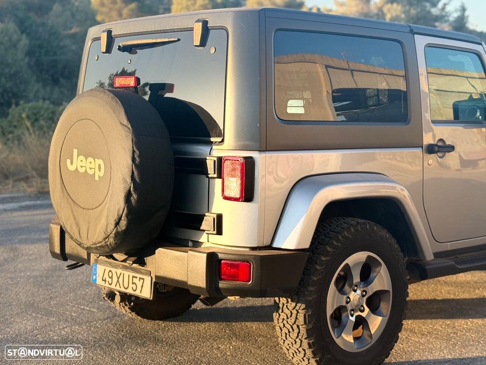 Jeep Wrangler - 9