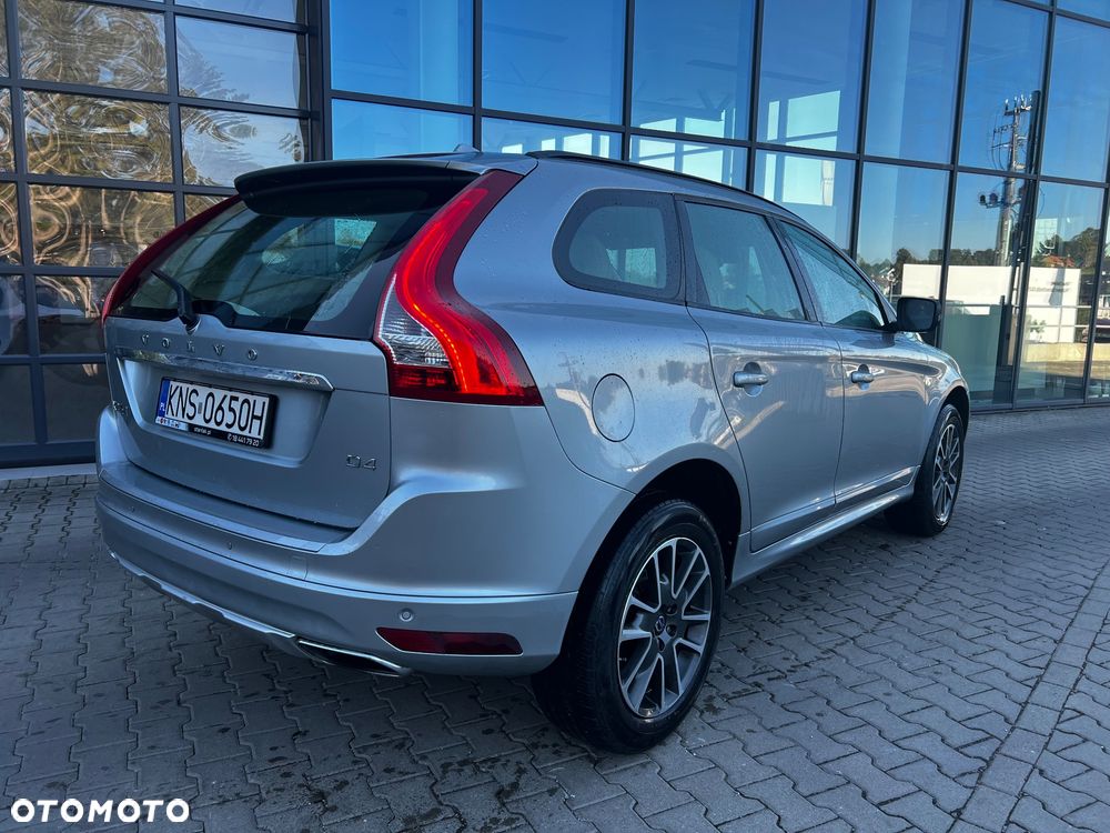Volvo XC 60 - 6
