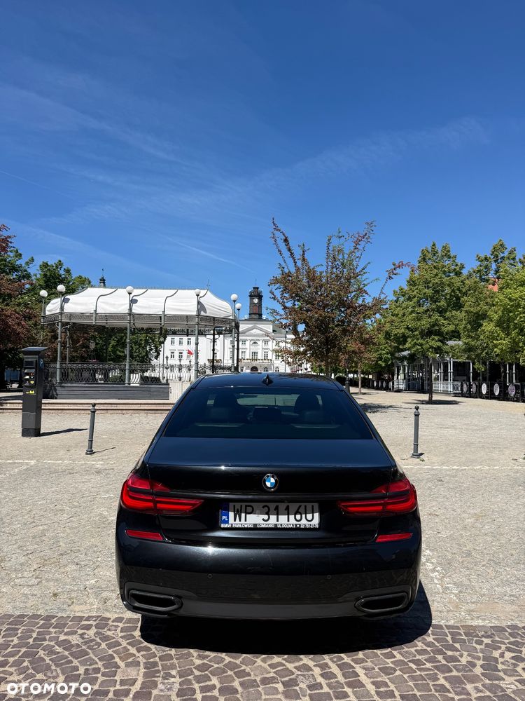 BMW Seria 7 740d xDrive - 8