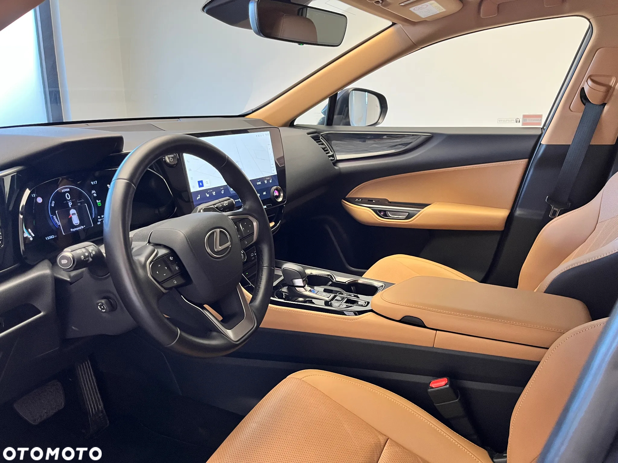 Lexus NX - 7
