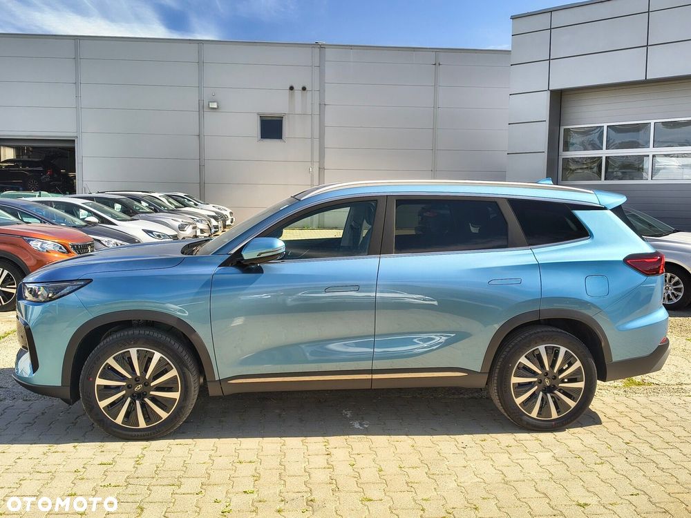 Chery Tiggo 8 - 10