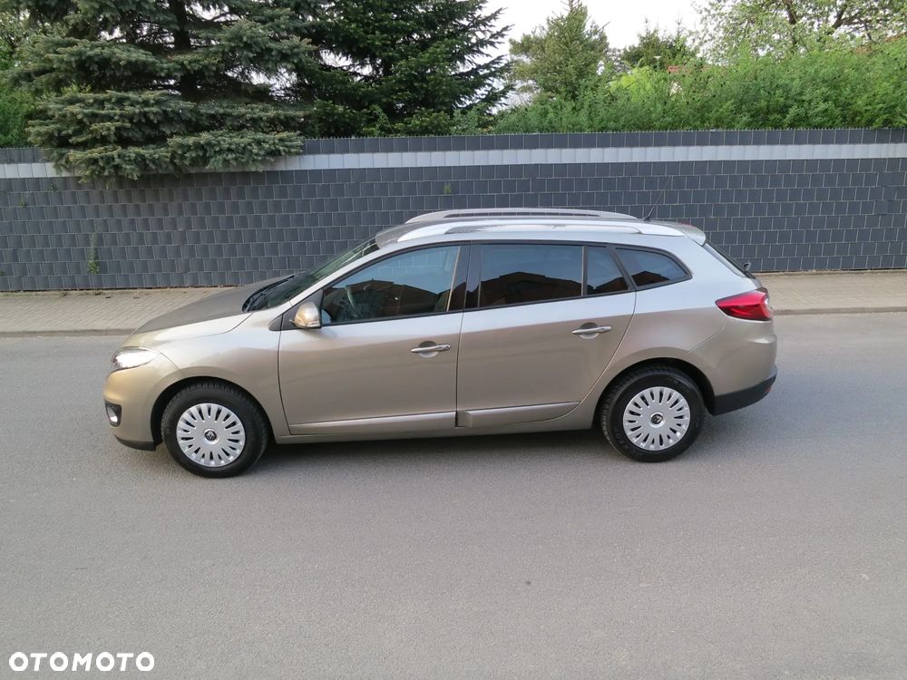 Renault Megane ENERGY TCe 115 Start & Stop Paris Business - 9