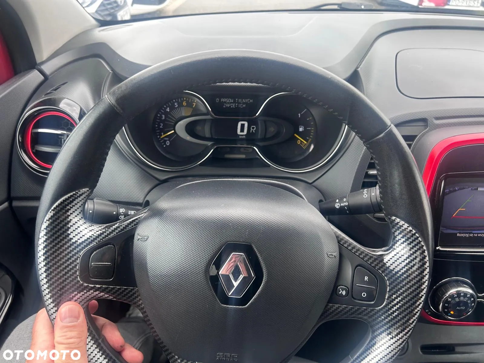 Renault Captur 1.2 TCe Helly Hansen EDC - 13