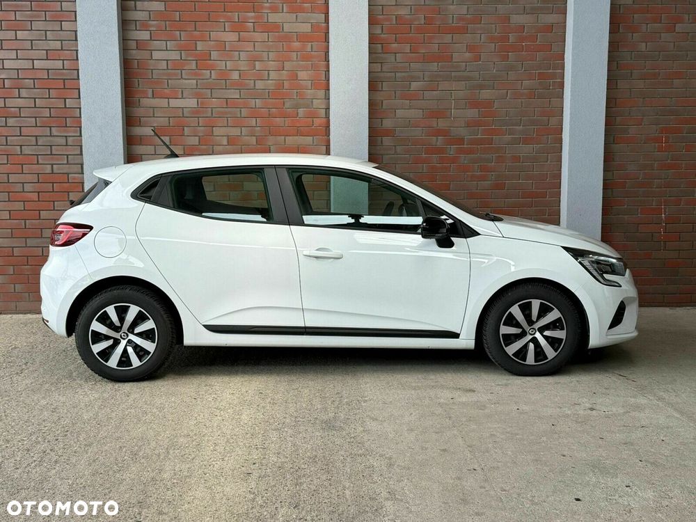 Renault Clio - 6