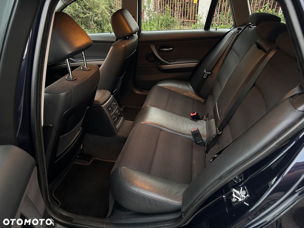 BMW Seria 3 320d - 7