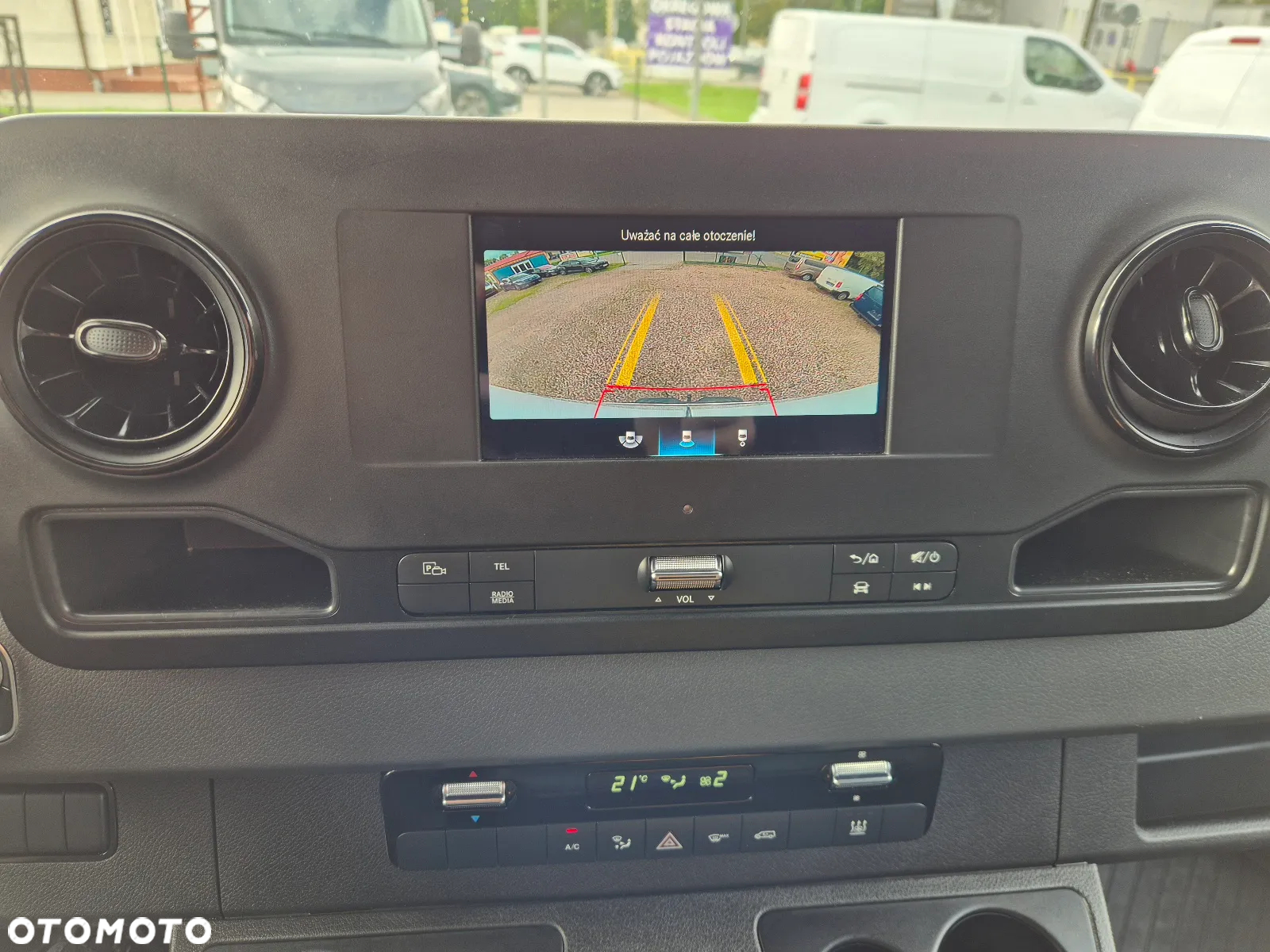 Mercedes-Benz Sprinter - 15