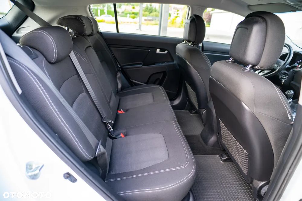 Kia Sportage 1.6 GDI Business Line M 2WD - 36