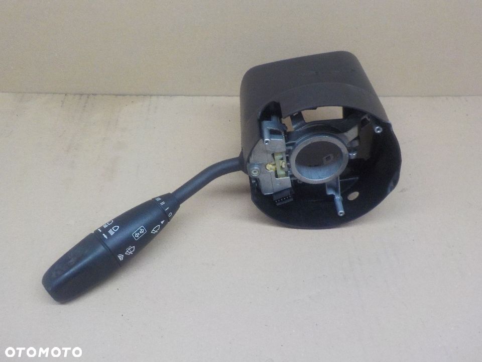 MERCEDES W209 MANETKA WYCIERACZEK