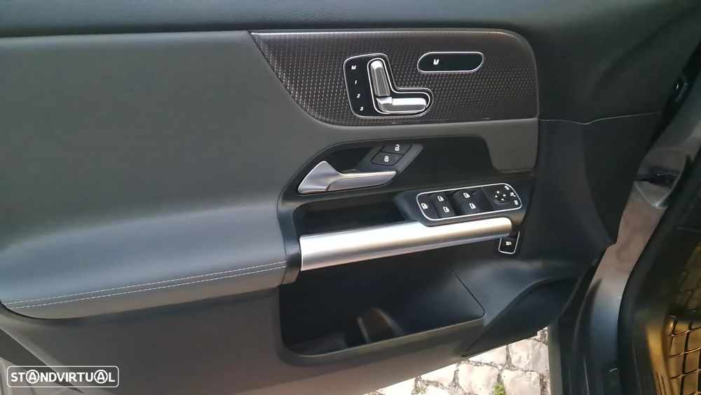Mercedes-Benz EQA 250+ - 12