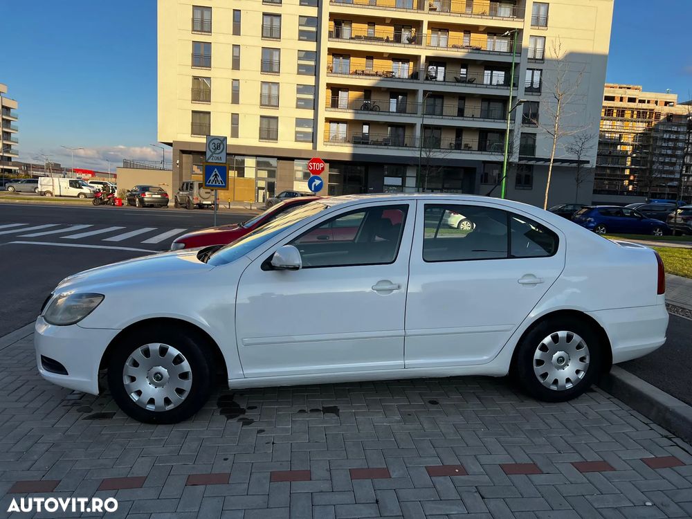 Skoda Octavia 1.6 TDI ELEGANCE - 5