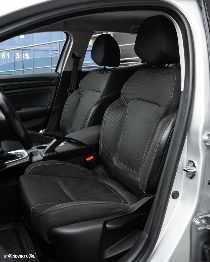 Renault Mégane - 18