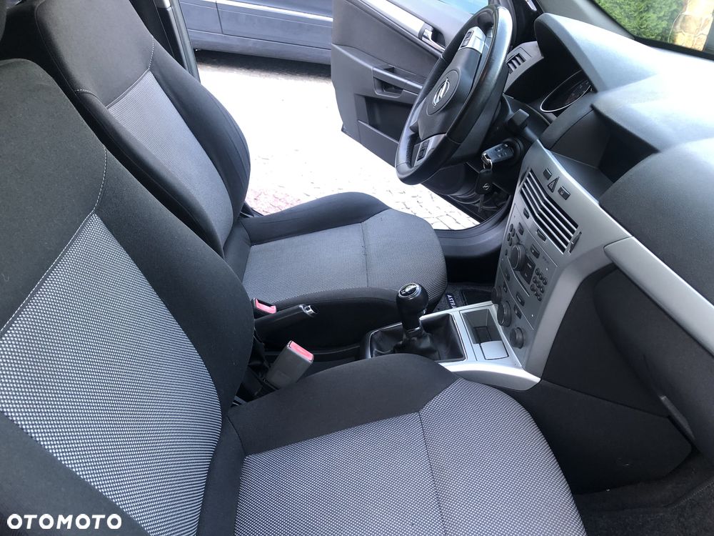 Opel Astra 1.4 EcoFLEX Design Edition - 34