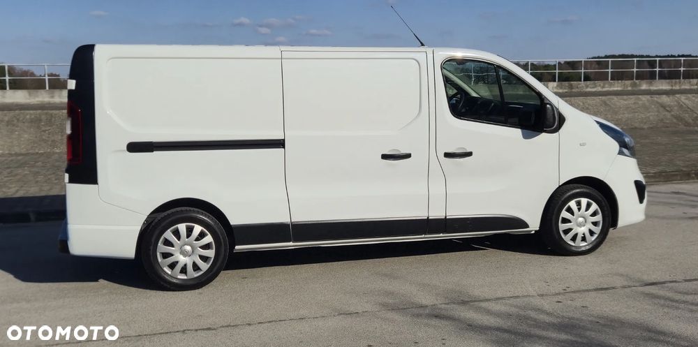 Opel Vivaro - 13