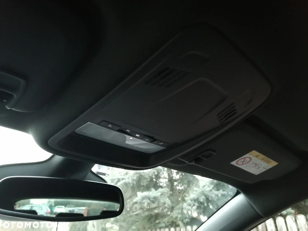 Opel Astra 1.6 D (CDTI) Start/Stop Dynamic - 27