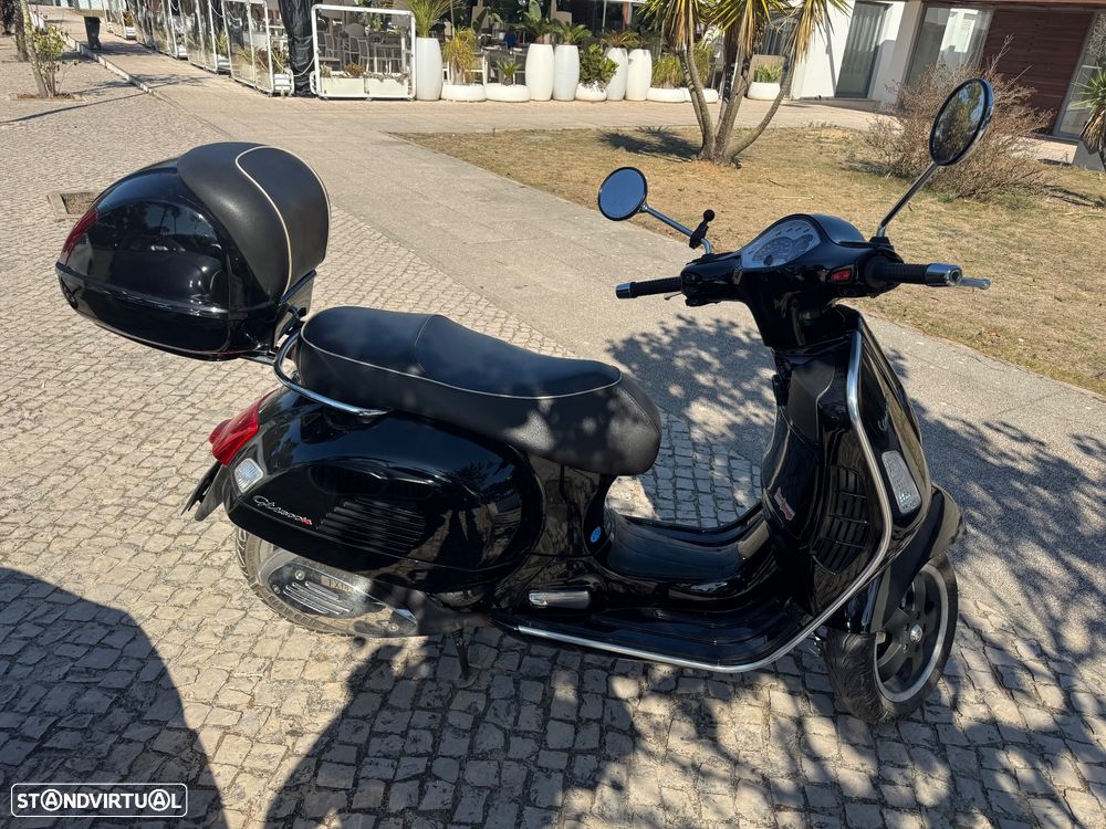 Vespa GTS Super - 4