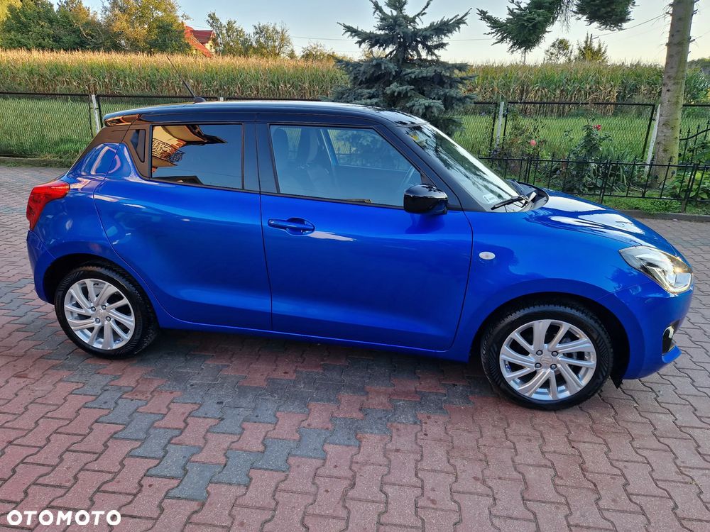 Suzuki Swift 1.2 Dualjet SHVS Premium Plus CVT - 40