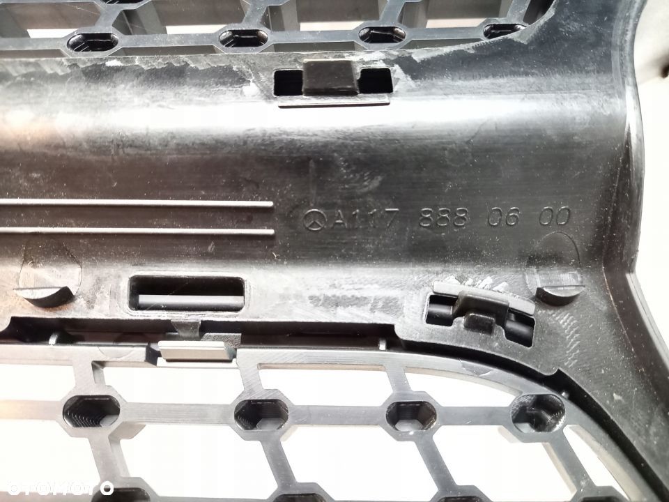 Mercedes CLA A W 117 daimond atrapa grill LIFT - 7