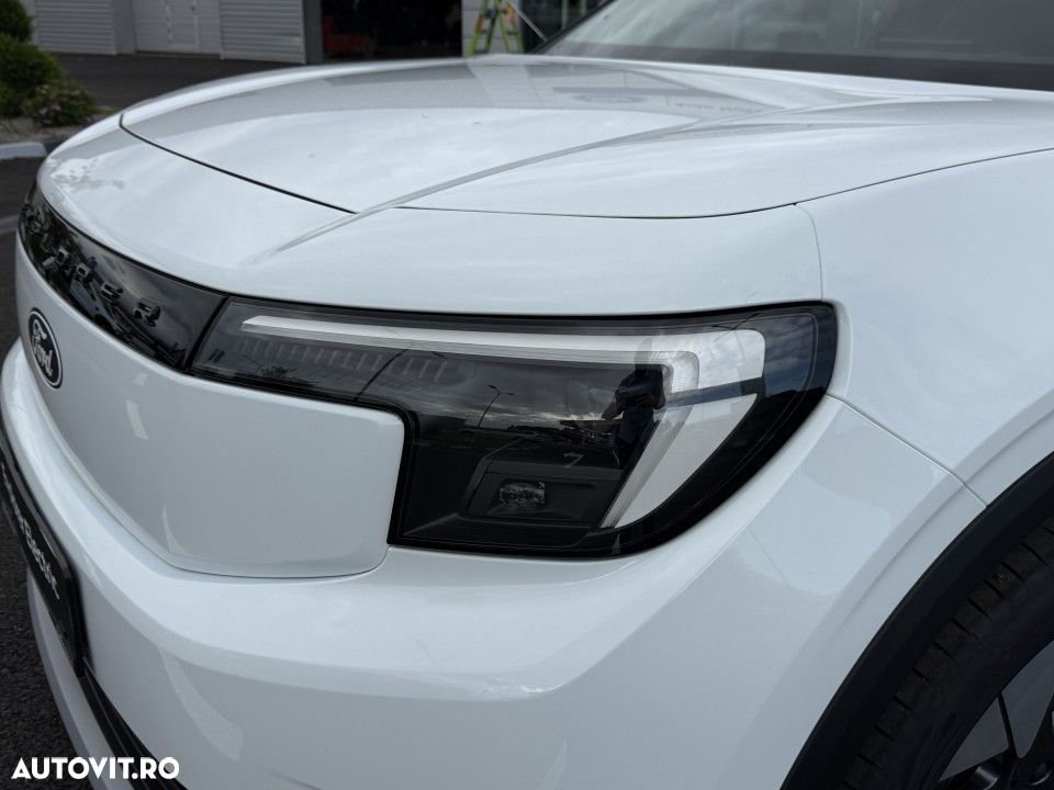 Ford Explorer - 12