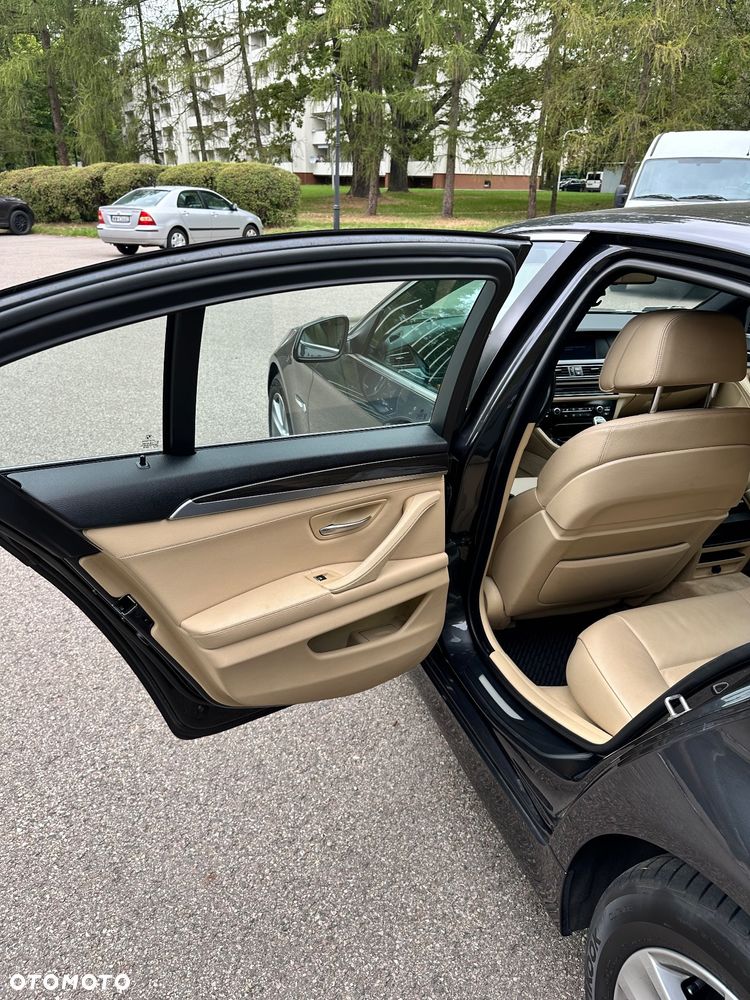 BMW Seria 5 - 13
