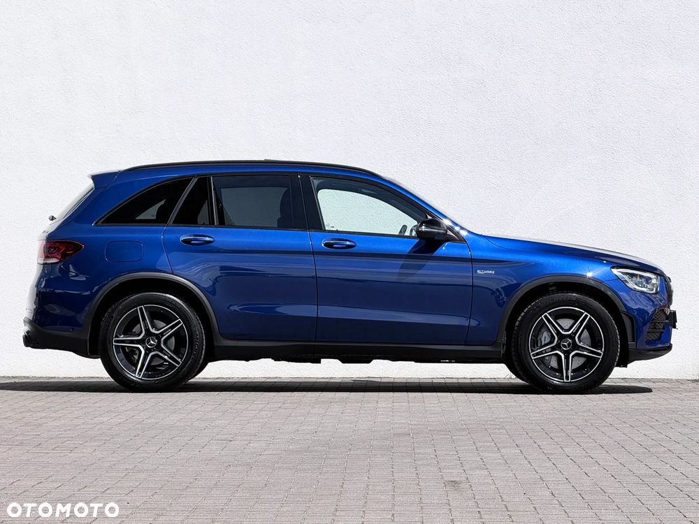 Mercedes-Benz GLC - 4