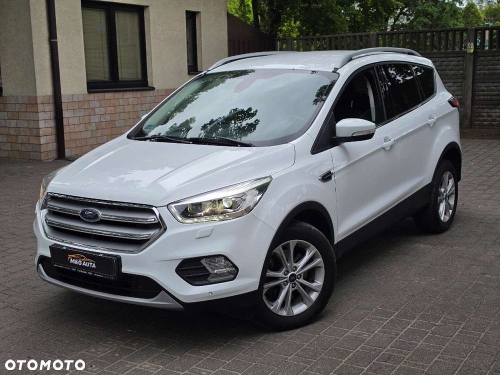 Ford Kuga - 1
