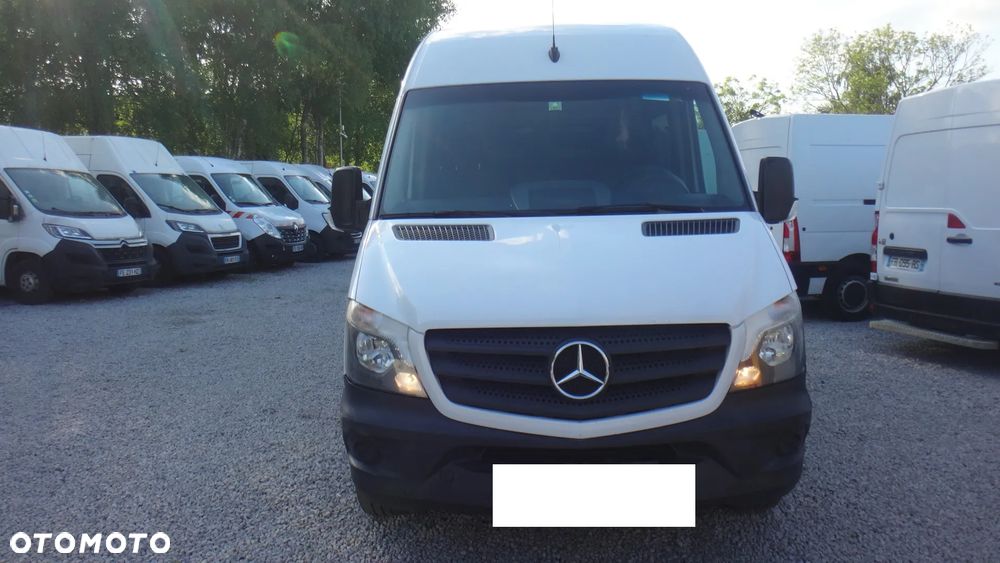 Mercedes-Benz Sprinter - 3