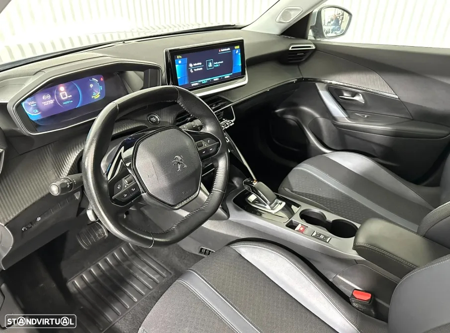 Peugeot e-2008 50 kWh Allure - 13