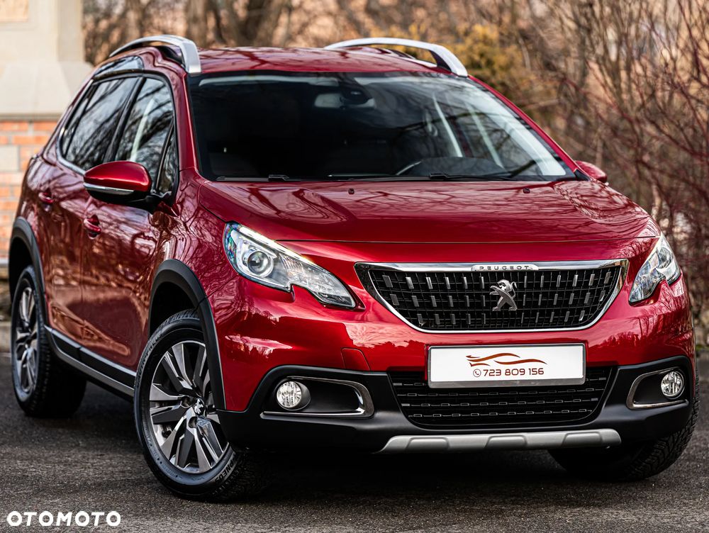Peugeot 2008 1.2 Pure Tech Allure S&S - 2