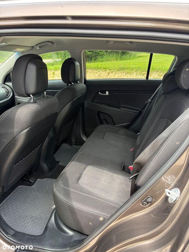 Kia Sportage 1.6 GDI L 2WD - 12