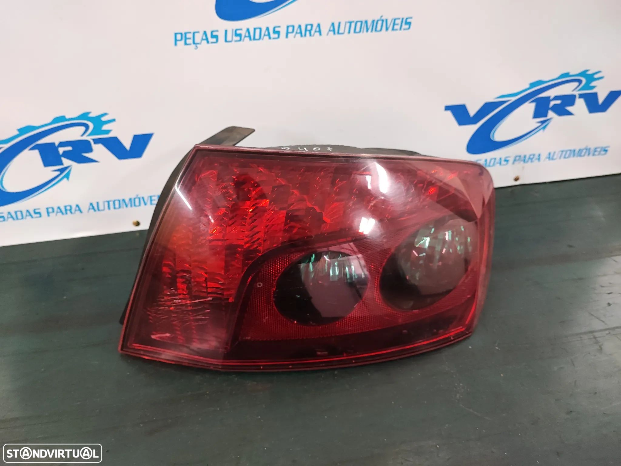 Farolim trás direito Peugeot 407 Sedan 4 portas 2006 - 1
