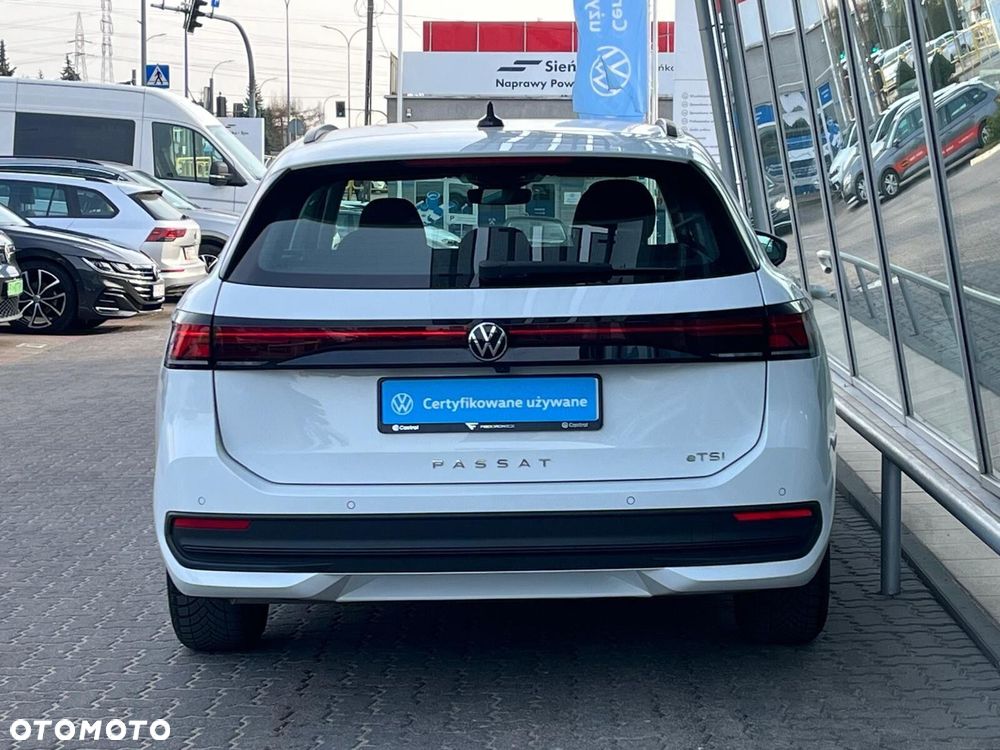 Volkswagen Passat Variant - 13