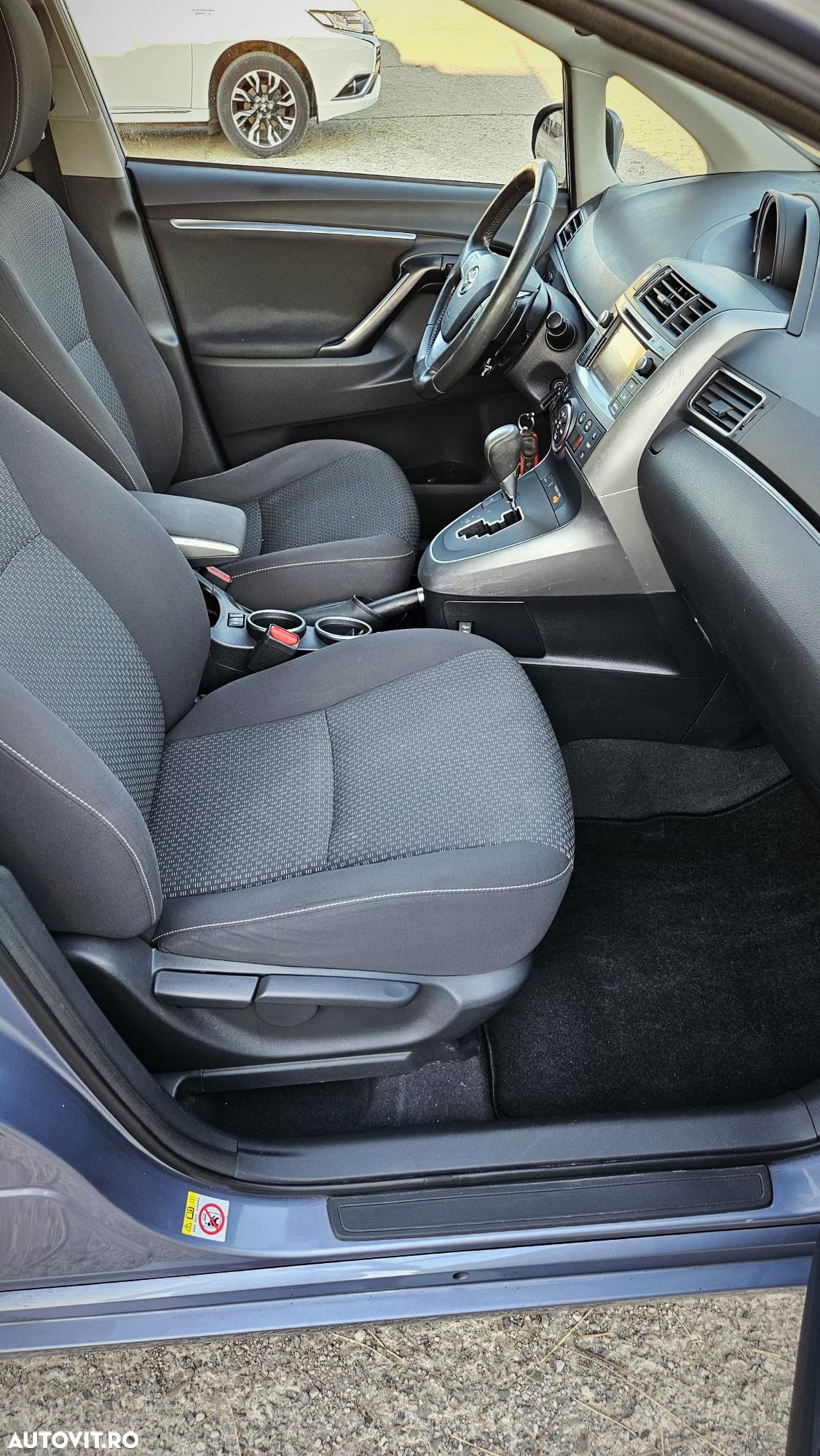 Toyota Verso 2.2 D-4D Automatik 7-Sitzer Comfort - 10