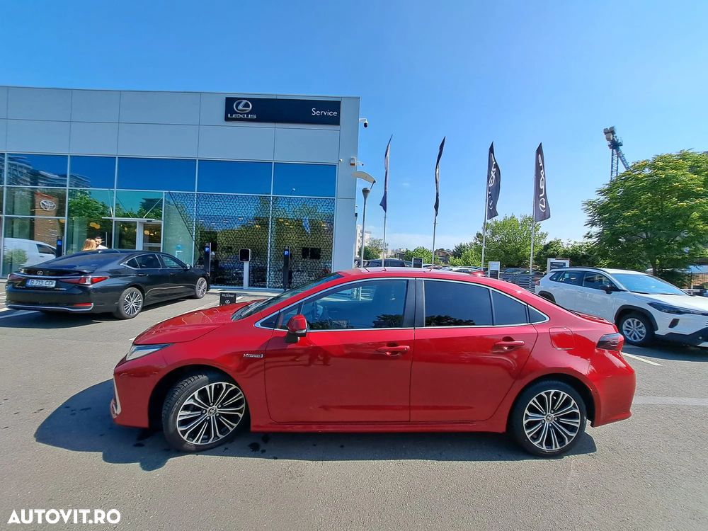 Toyota Corolla - 5