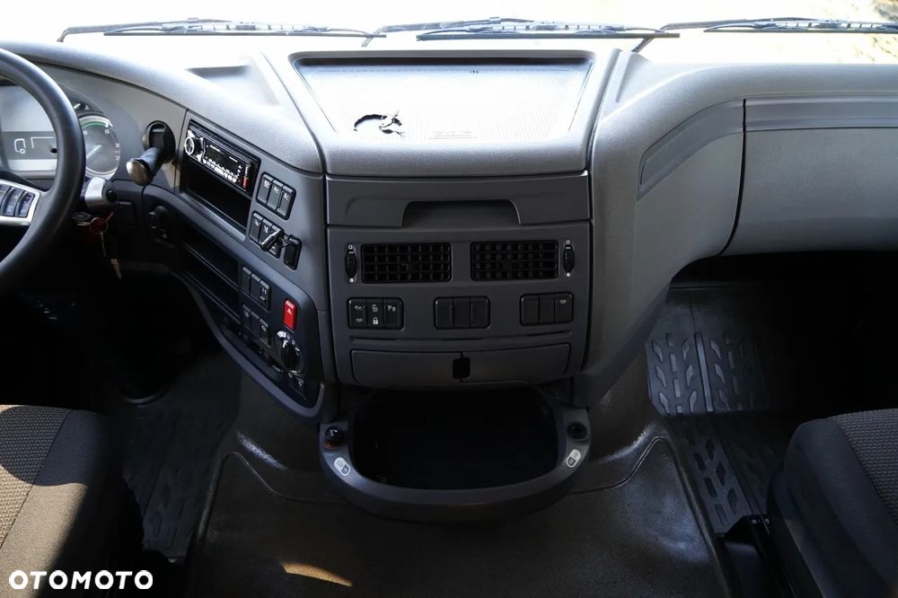 DAF XF 460 / SPACE CAB / EURO 6 - 29