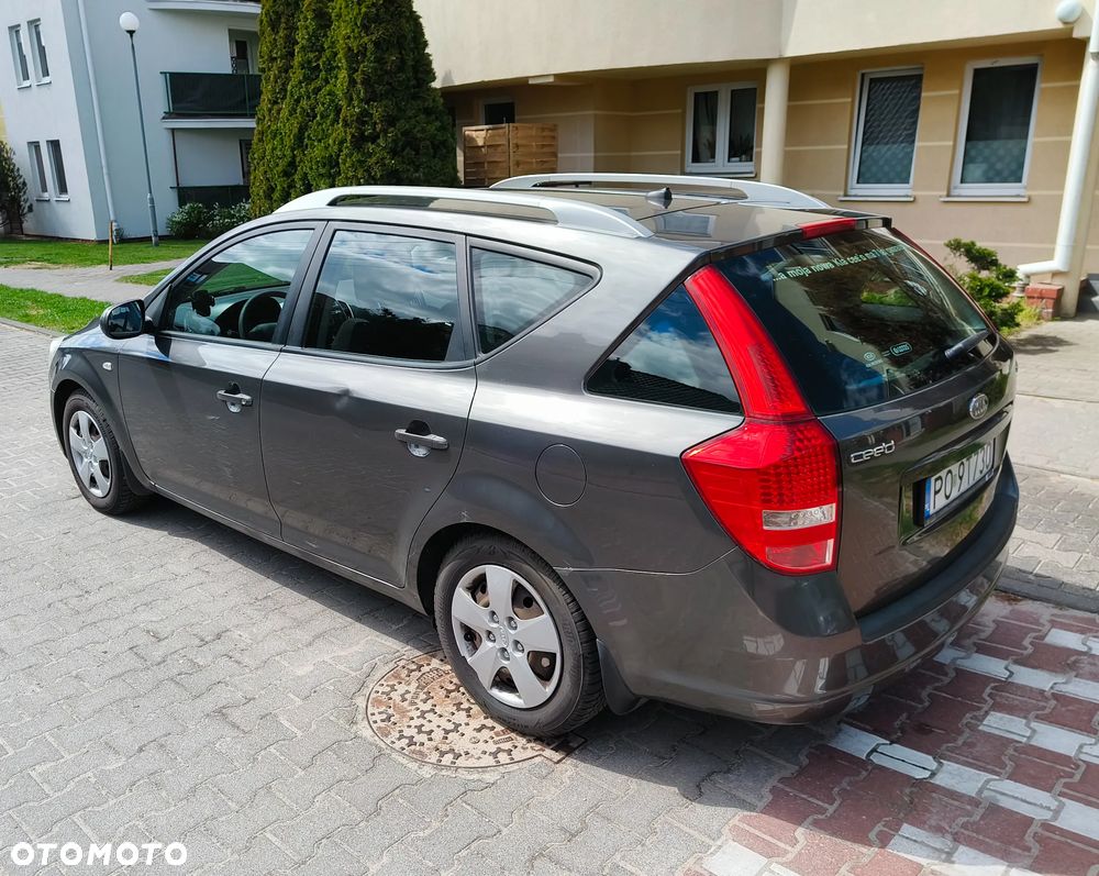 Kia Ceed 1.6 Crdi M - 3