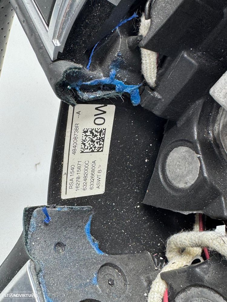 Volante GT LINE - Renault Megane IV (2016) - 8