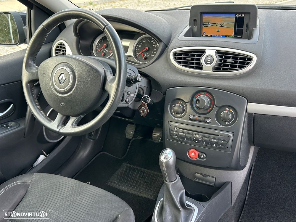 Renault Clio 1.5 dCi Dynamique S - 7