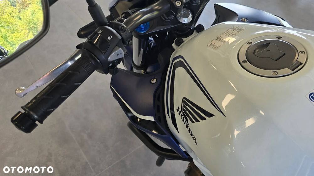 Honda CB - 14
